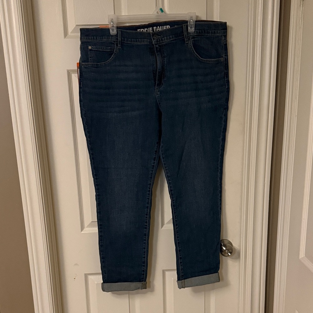 Eddie Bauer Dark Blue Ankle Jeans